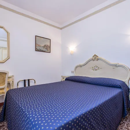 酒店 圭里尼酒店