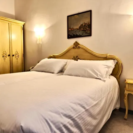 غوريني فندق 2*