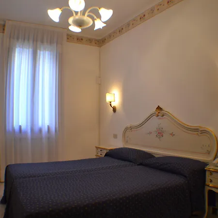 Guerrini Otel 2*